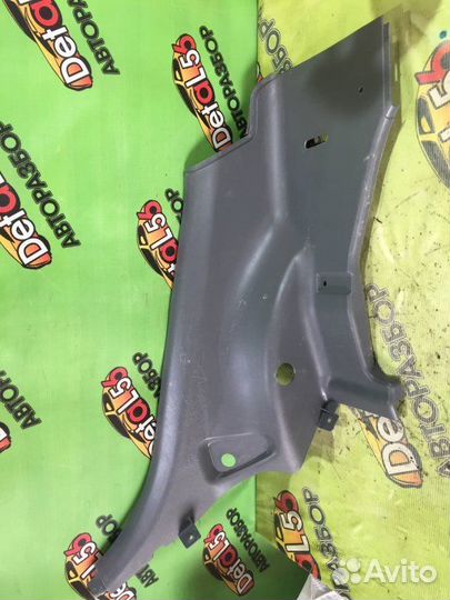 Накладка стойки задняя правая Chevrolet Lacetti