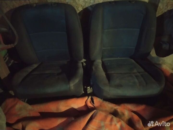 Передние сидения бу