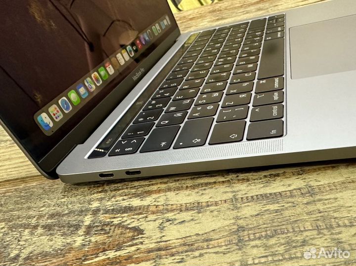 Apple MacBook Pro 13 TB 2018 core i5/8/256