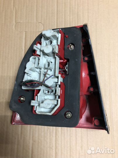 Фонарь задний правый Фольксваген Пассат В5+