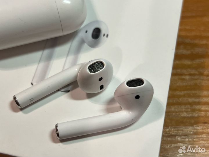 Оригинал Airpods 2 левый/правый/кейс