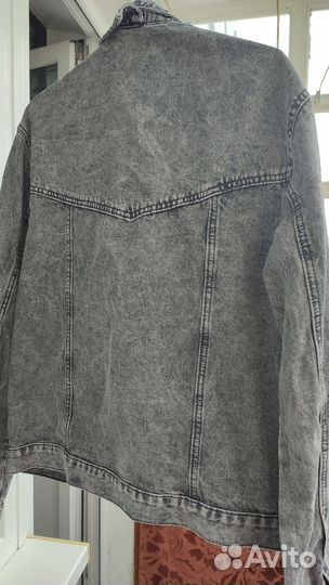 Куртка джинсовая