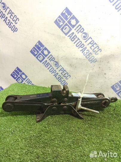 Домкрат Mazda 3 Bk хэтчбек 1.6 Z6 2007