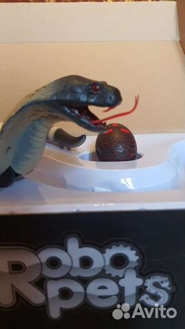 Интерактивная игрушка Королевская кобра