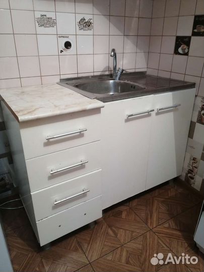 Кухня угловая маленькая бу