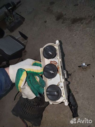 Моторчик и радиатор печки опель вектра 96г