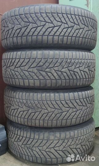 Yokohama BluEarth Winter V905 235/55 R17 103V
