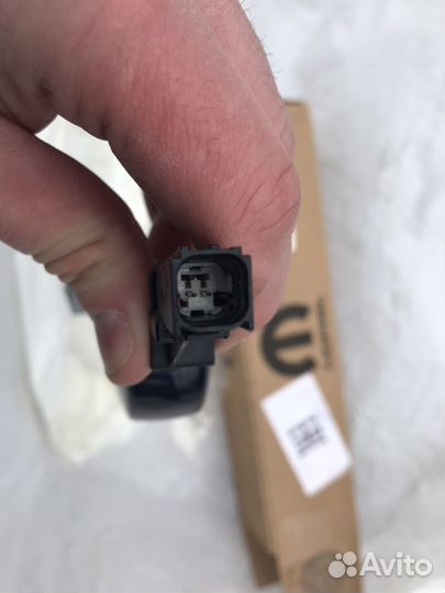 Внешняя ручка передней правой двери Jeep Grand Che