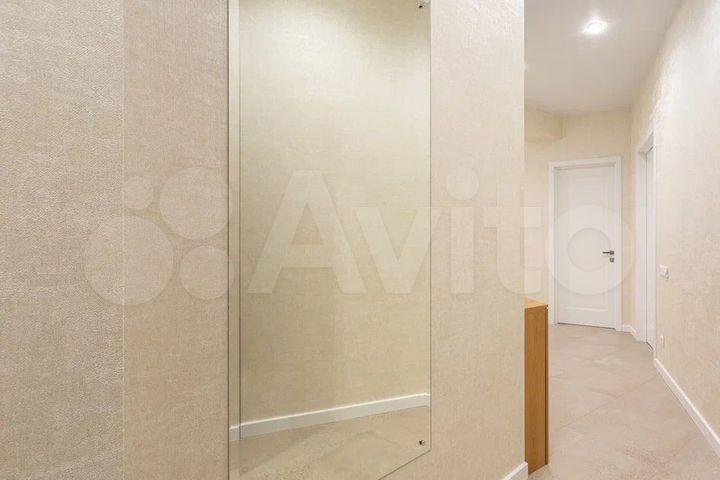 2-к. квартира, 89 м², 1/8 эт.