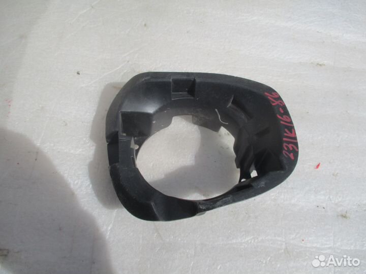 Рамка птф правая Renault Duster / Renault Sandero