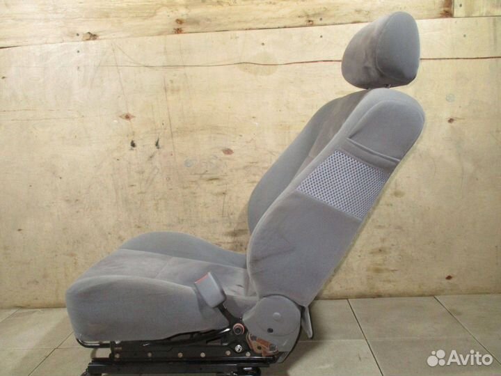 Сиденье переднее правое Chevrolet Lacetti