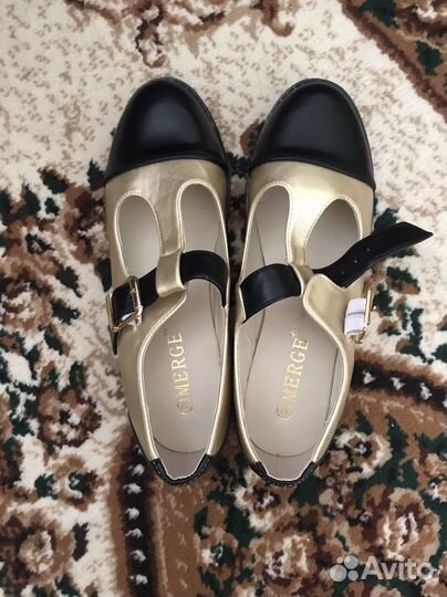 Обувь женская