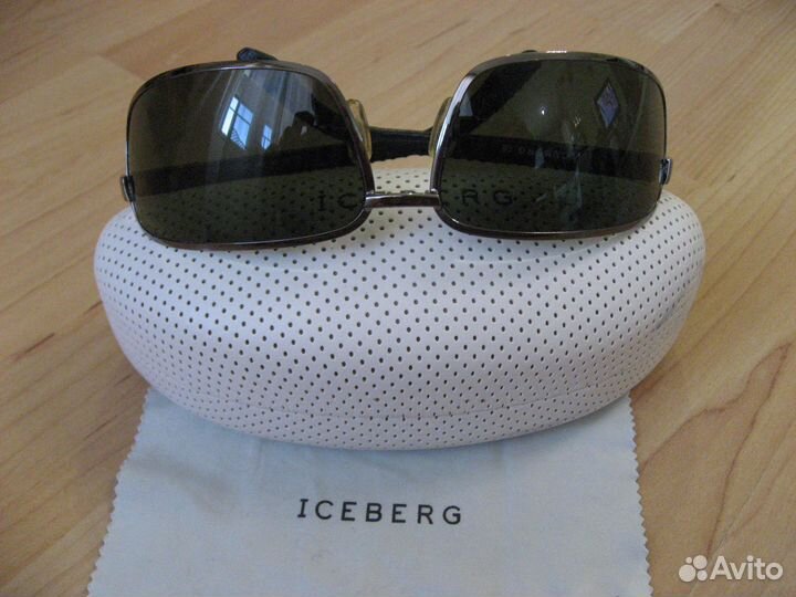 Мужские солнцезащитные очки 