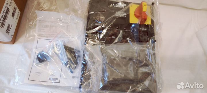 Блок распределения питания TrippLite