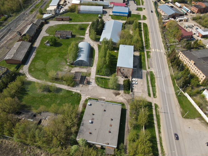 Территория базы с офисным зданием на 1116.8 м²