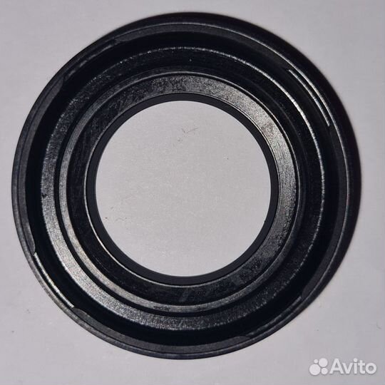 Сальник Yamaha (93106-18M01) (18x32x5)