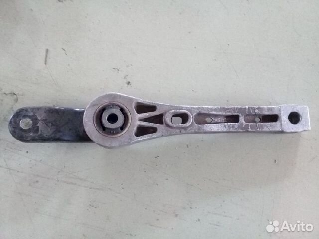 Опора двигателя (подушка двс) правая 3C0199855 Vol