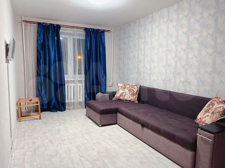 2-к. квартира, 50 м², 1/16 эт.