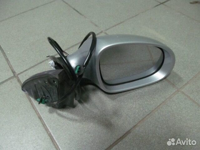 Зеркало правое Volkswagen Passat B6 2006-2011