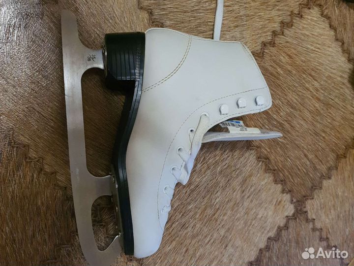 Коньки для девочки