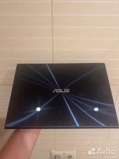 Ноутбук Asus UX301L