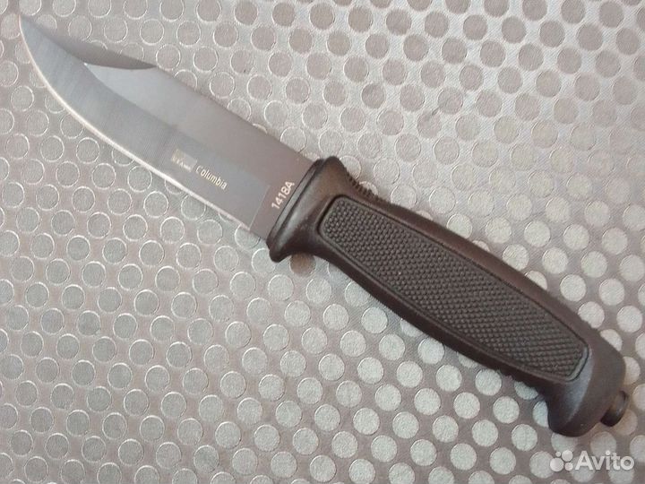 Нож туристический