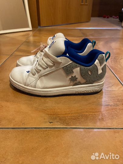 Dc shoes court graffik дутыши