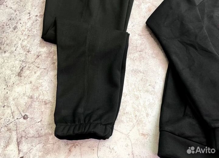 Спортивные костюмы Hugo Boss современные