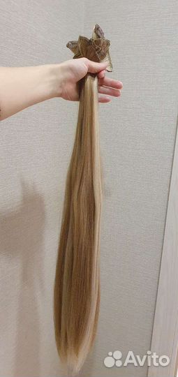 Волосы на заколках