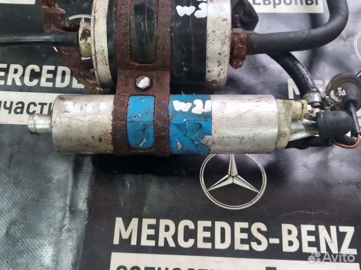 Мерседес w 210 бензонасос комплект б/у оригинал