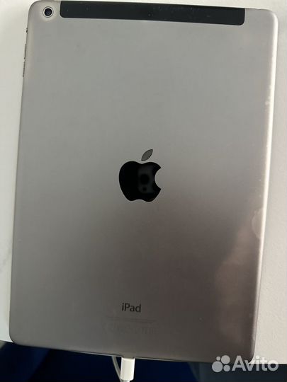 iPad Air 16 wi-fi + cell