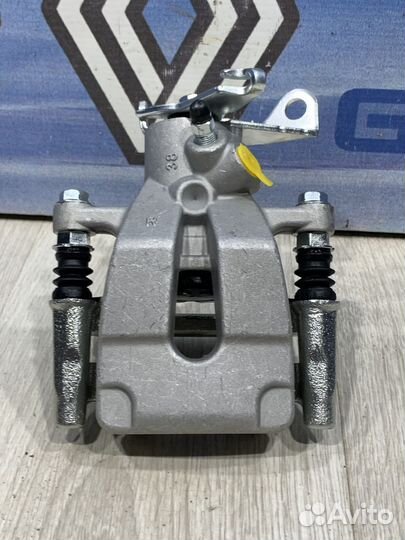 Суппорт тормозной задний Renault megane 2 Прав