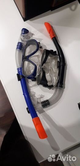Маска и трубка для плавания