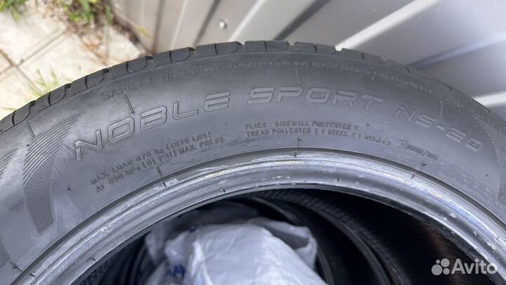 Nankang NS-20 235/55 R17 103H