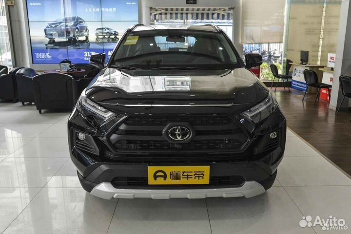 Toyota RAV4 2.0 CVT, 2024