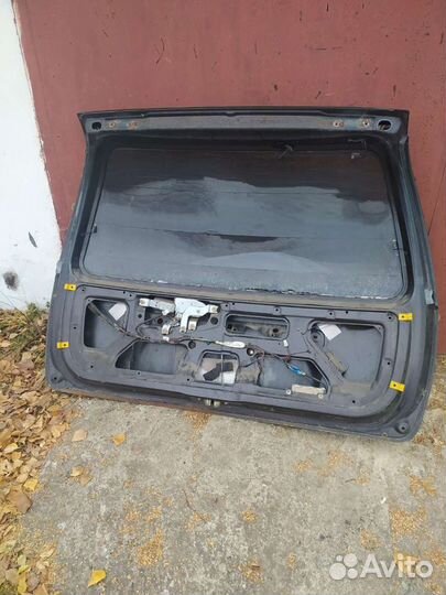 Дверь багажника Ниссан Авенир PNW10 1994 г