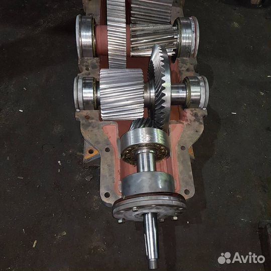 Мотор-Редукторы /Редуктора /Тельферы /лот wshei 14