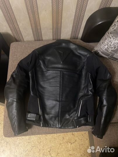 Мотокуртка dainese 44