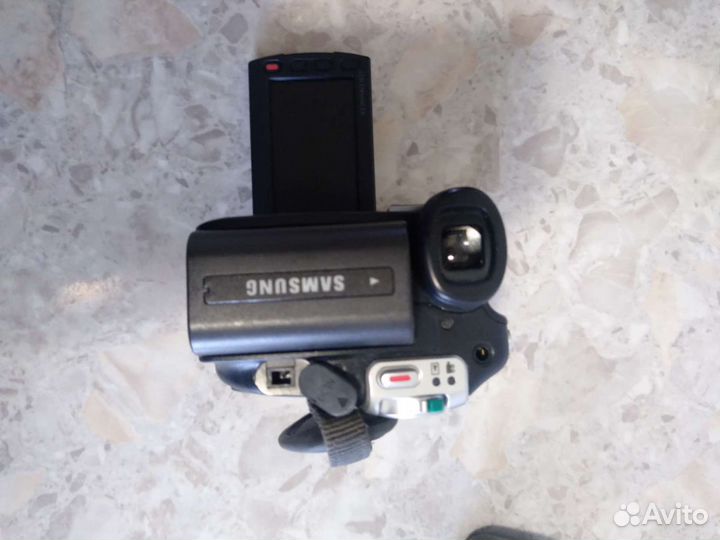 Цифровая видеокамера Самунг VP DS175I
