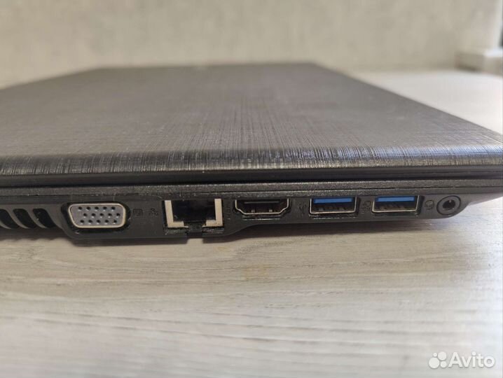 Ноутбук Aser Aspire F5-572