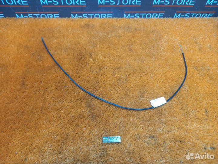 Трос капота Bmw 3-Series E92 N46B20B 2008