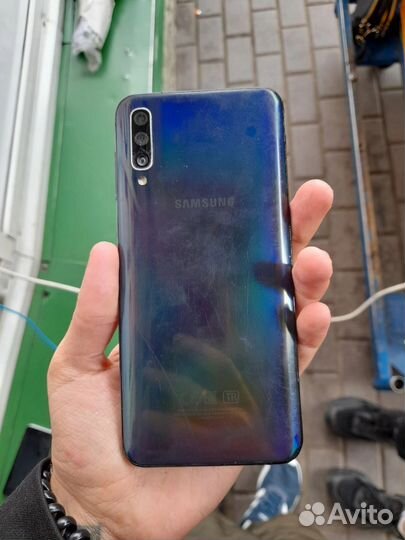 Телефон Samsung а 50