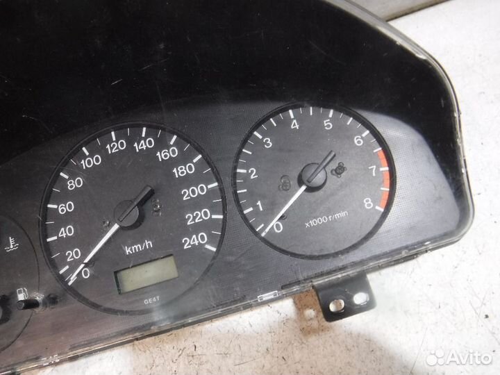 Панель приборов Mazda 626 GF