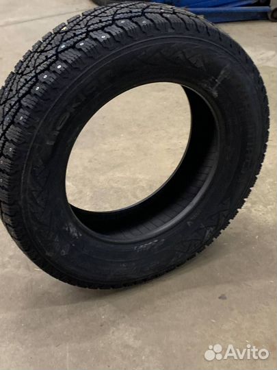 Nokian Tyres Hakkapeliitta C3 195/75 R16C 107R