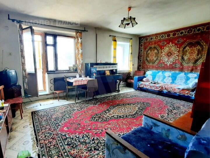 Дом 322,2 м² на участке 5 сот.