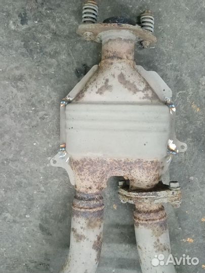 Глушитель основной Subaru Tribeca ez 30