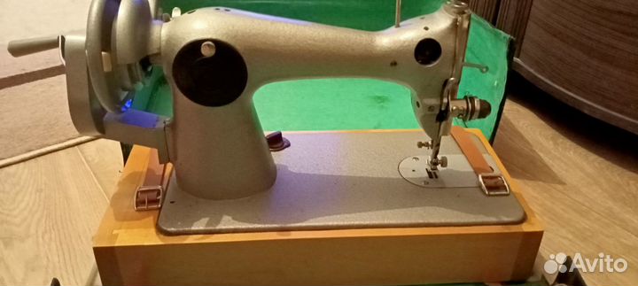 Швейная машинка Подольск