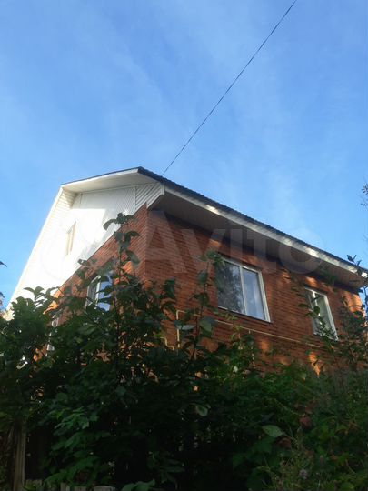 Дом 64 м² на участке 6 сот.