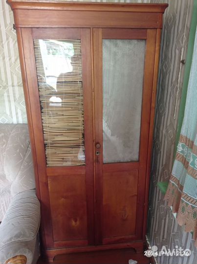 Старый шкаф СССР