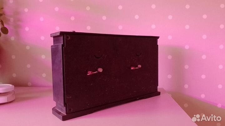 Часы шахматные янтарь карболитовые